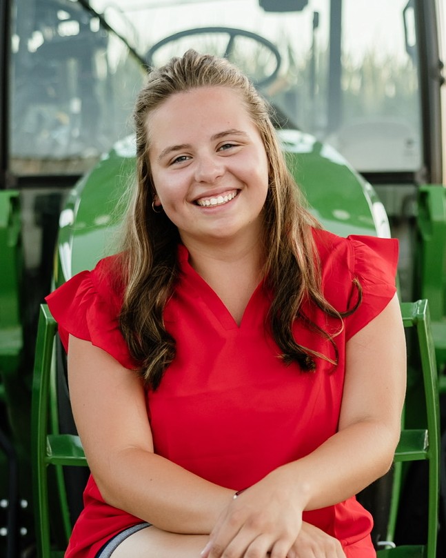 Reyce Krause, senior photo